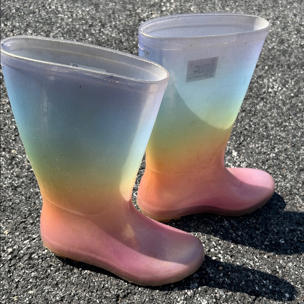 Kids cat and Jack Rainbow Ombre Rain Boots - Pink/Yellow/Blue